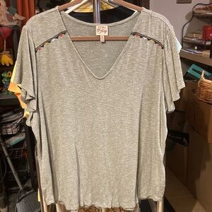 Como Vintage Green V-Neck Top with Multicolor Shoulder Trim